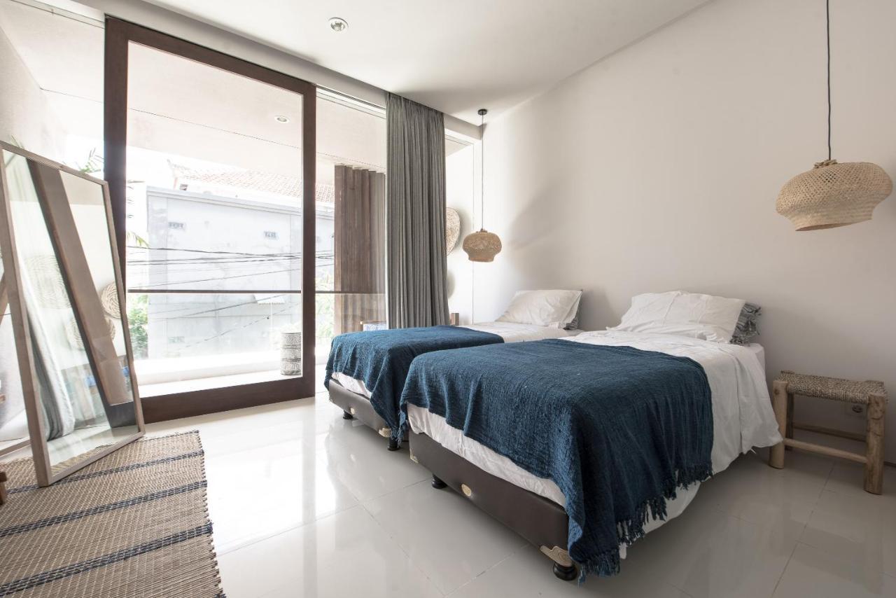 Pelangi 148 Beach Suites Seminyak  Exterior photo