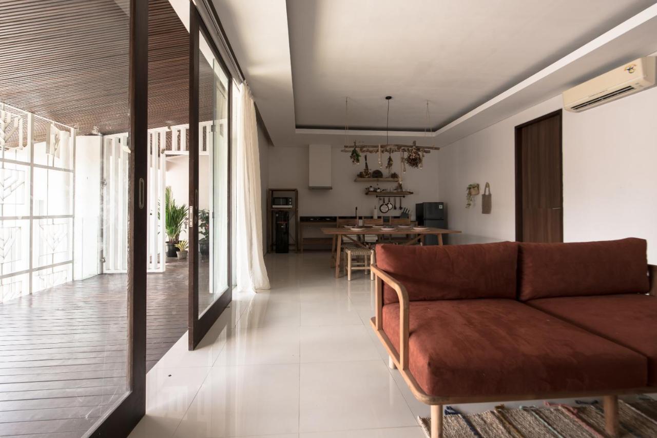 Pelangi 148 Beach Suites Seminyak  Exterior photo